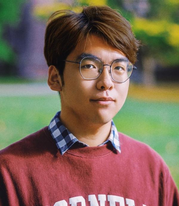 Headshot of Charles Zhang
