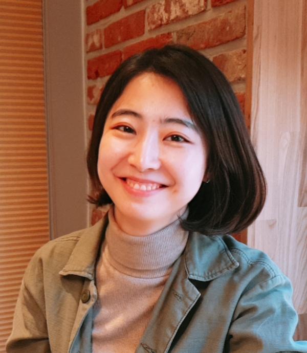 Headshot of woman smiling