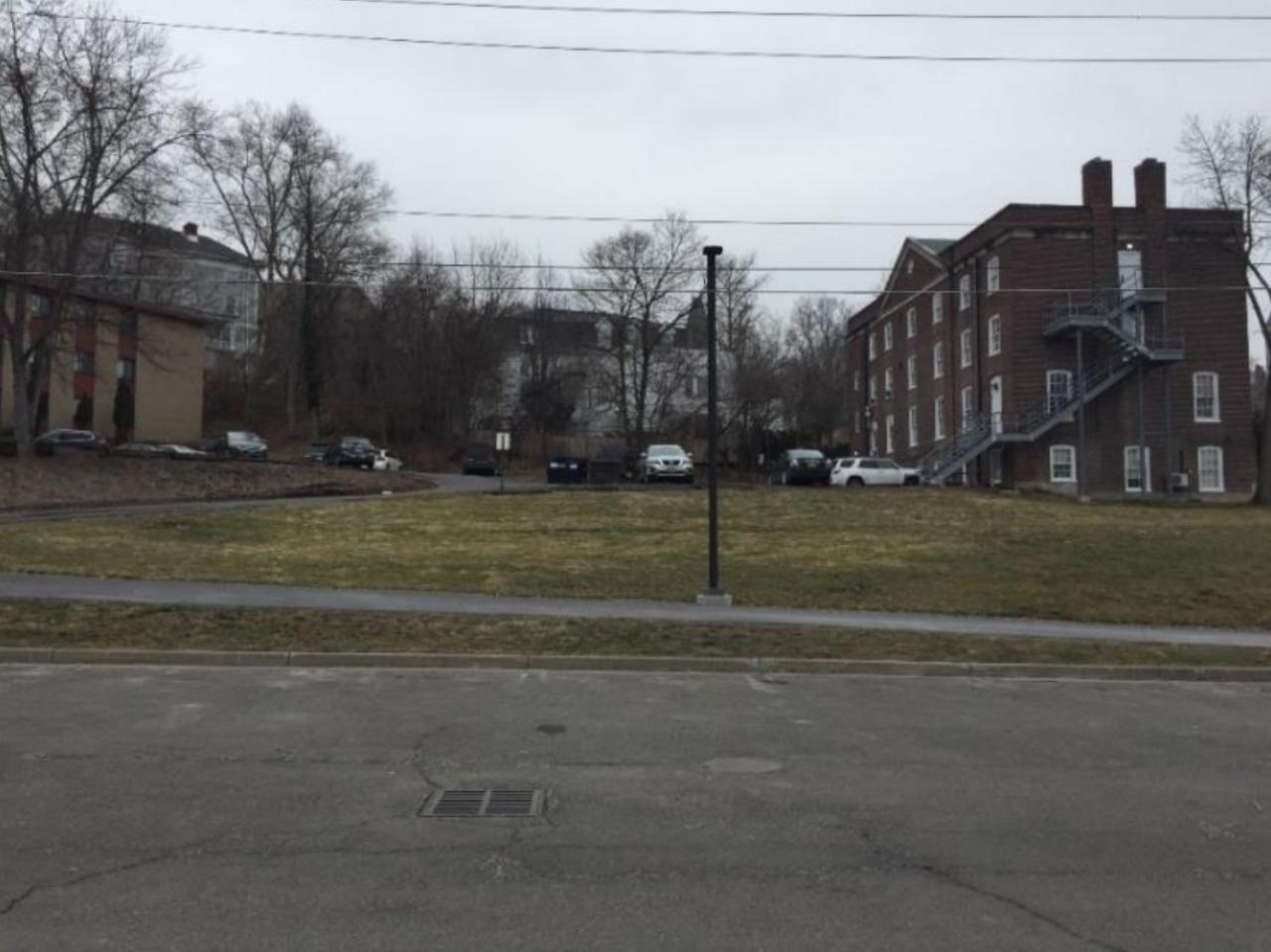 Empty lot where 722 University once stood